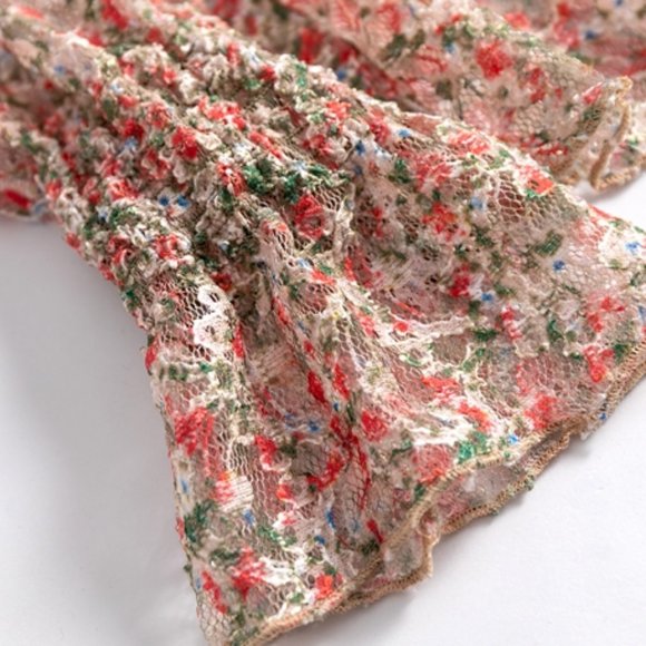 Lace Chiffon - Picture 3 of 5